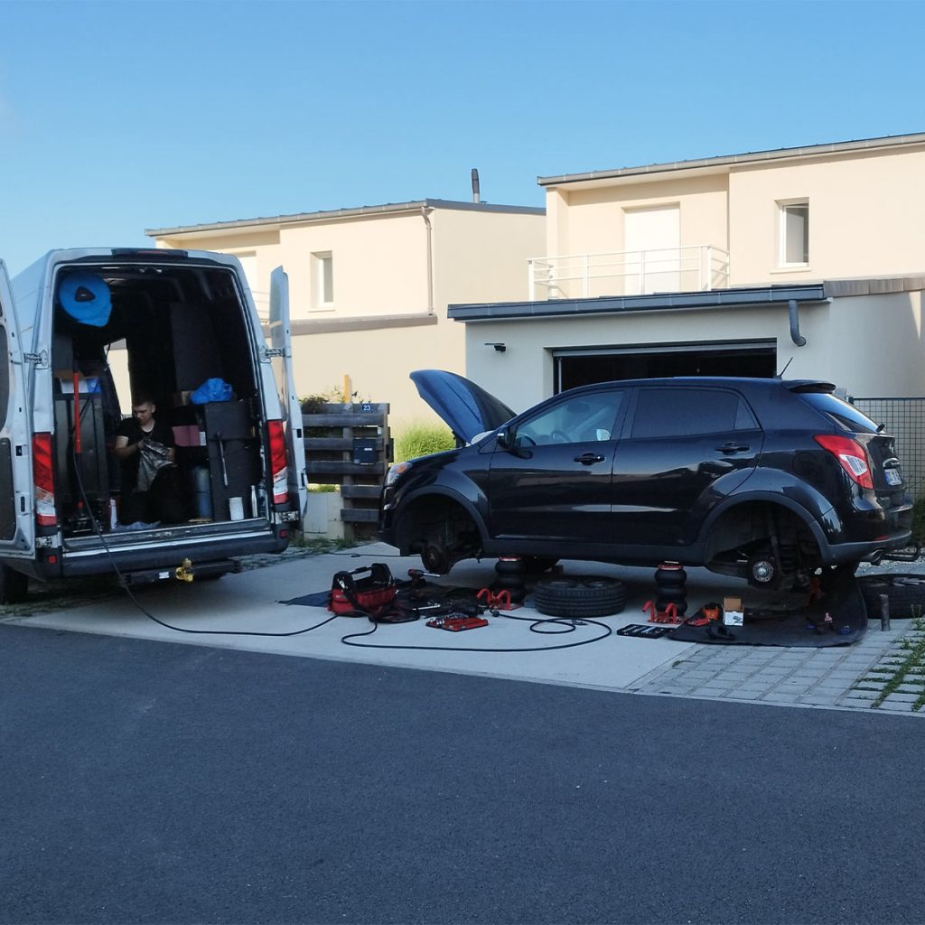 changement amortisseurs voiture à domicile Angers